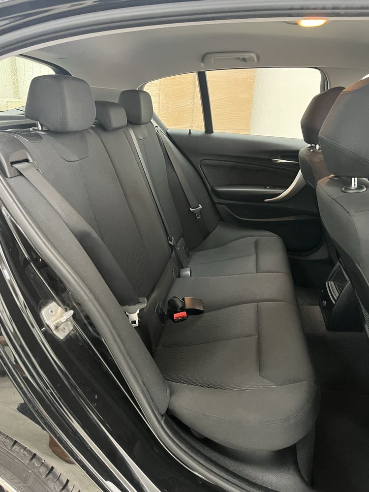 BMW 116d - como novo