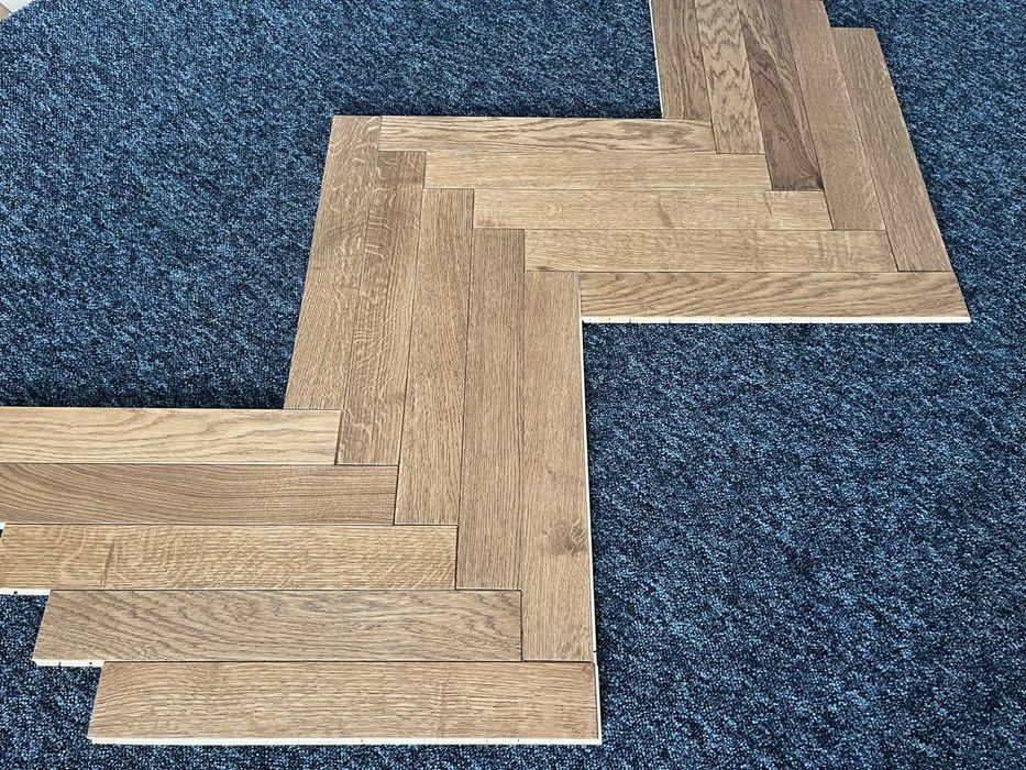 Jodełka klasyczna dębowa 11x68x470 Lakier - Select