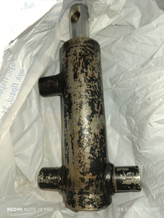 Гідроциліндри 2 х типів, складські, до тракторів, мотоблоків