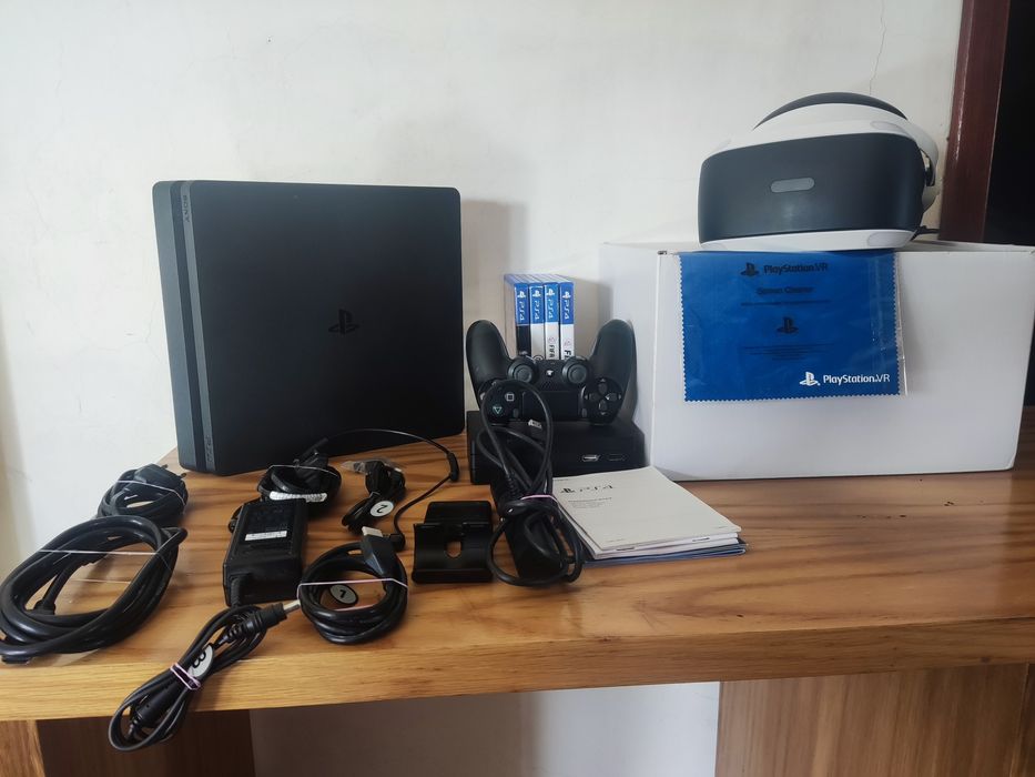 Playstation 4 slim com psvr e jogos