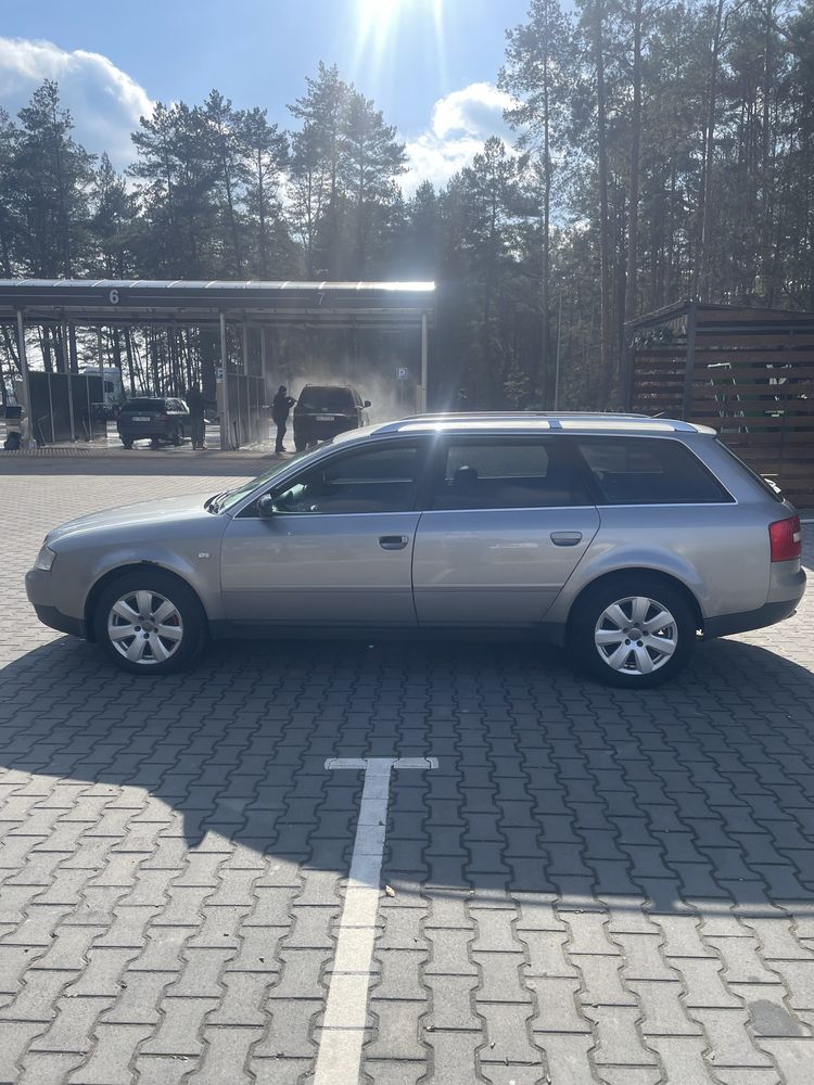 Продам Ауді а6 с5 2001