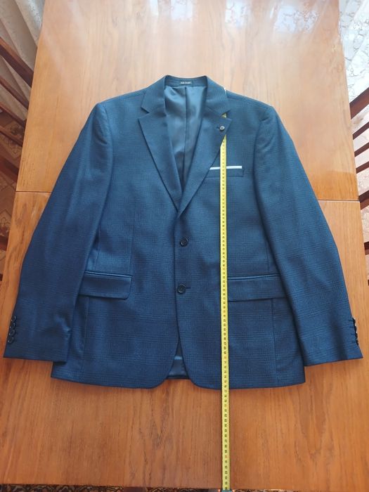 Продам чоловічий костюм Fabio Zanetti