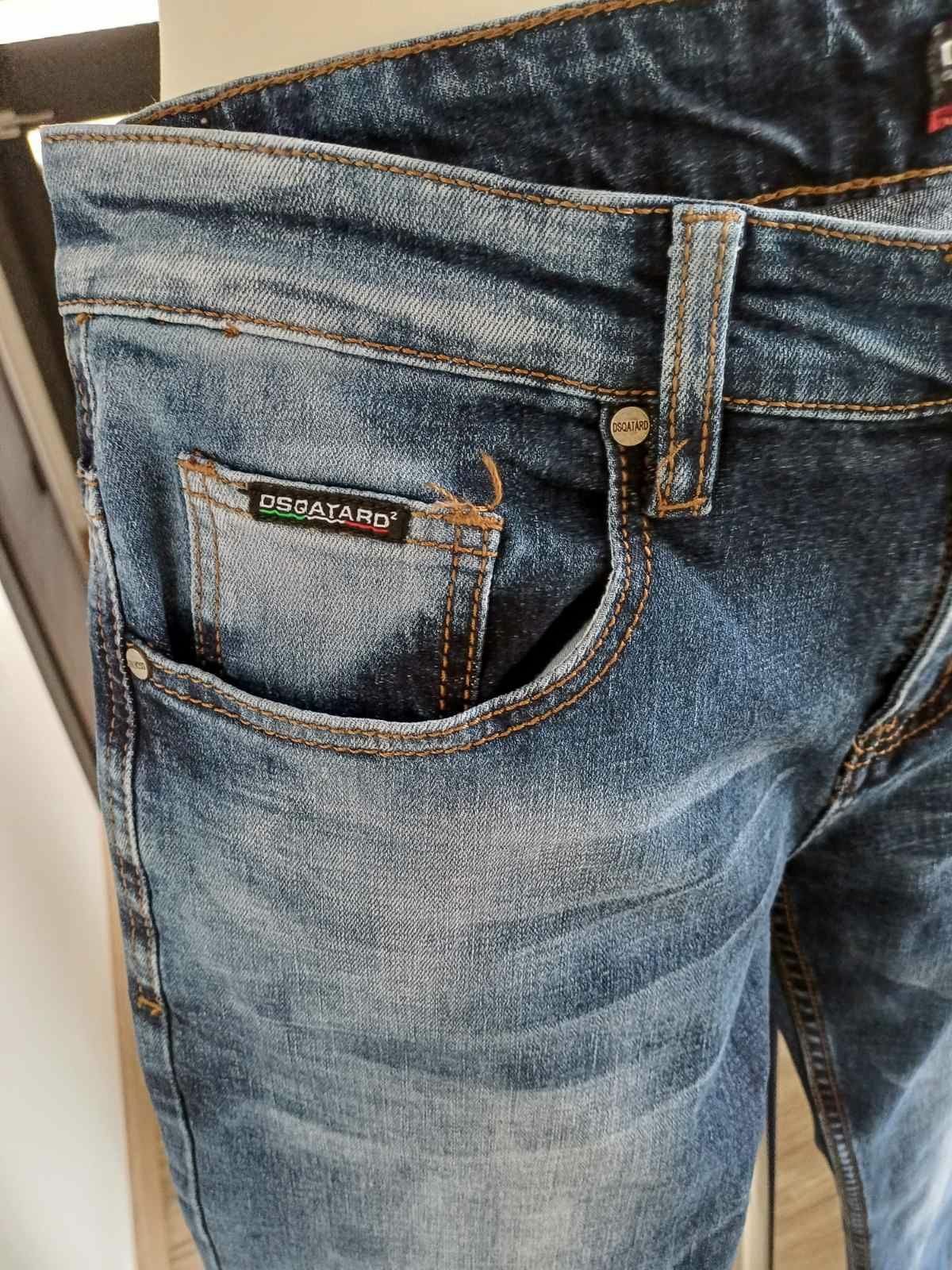 Spodnie unisex niebieski jeans Dsqatard 2 rozm L.