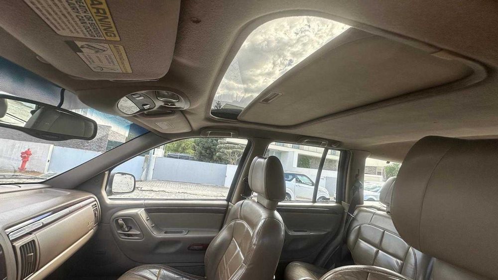 JEEP - Grand Cherokee