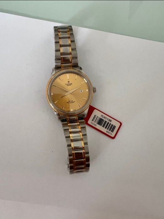 Tudor Style ref. 12713 — novo com etiquetas e caixa.