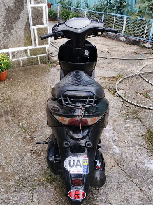 Продам есть талон  мопед Honda dio  аф 62 едет бодро 50сс цена 11000