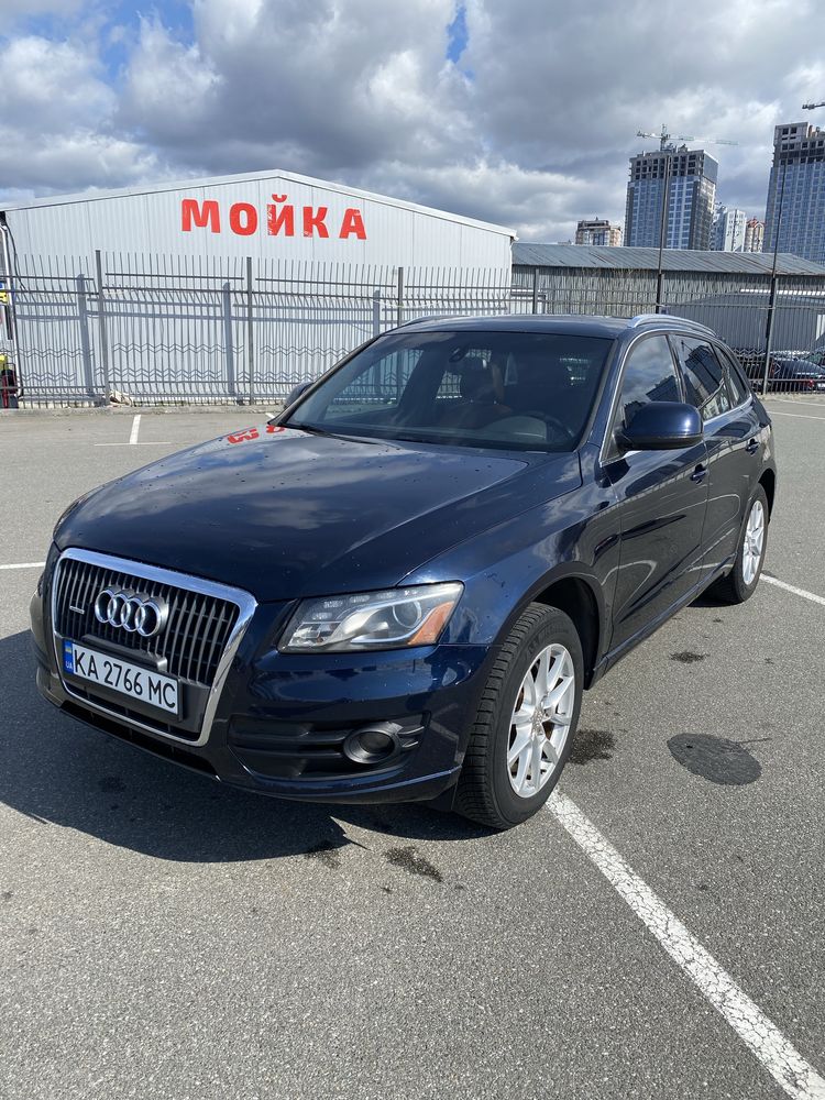 Audi Q5 premium 2011 рік, ауді ку5 премиум 2.0 бензин