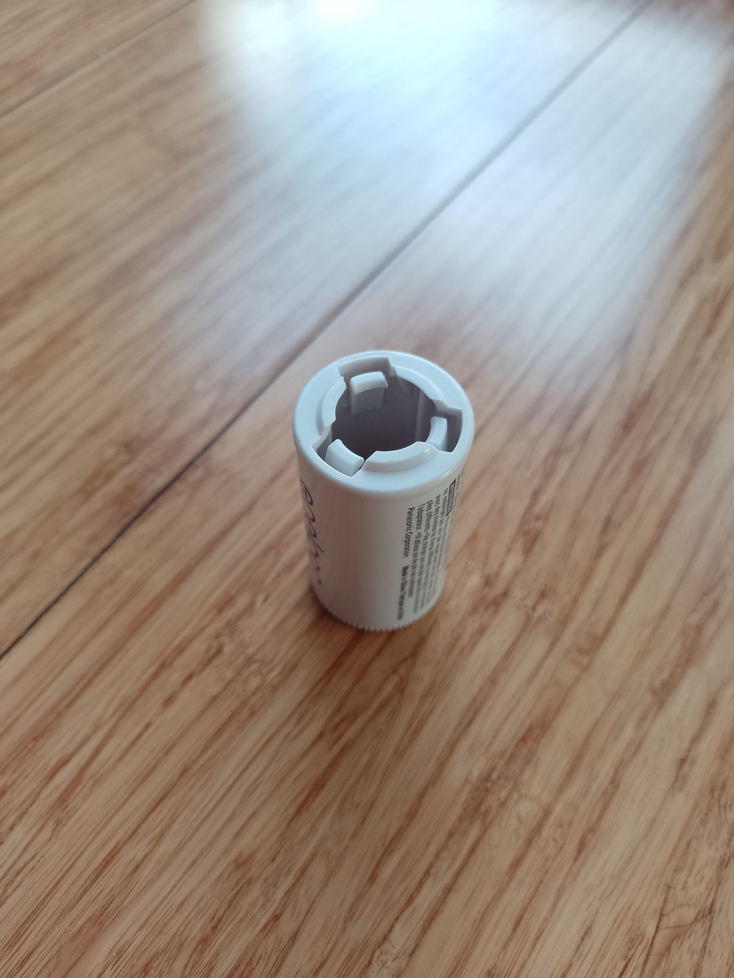 Adapter Panasonic Eneloop - z baterii AA na baterię R14 / Typu C