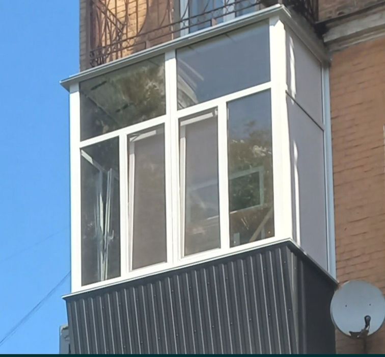 Балкони .Вікна Двері