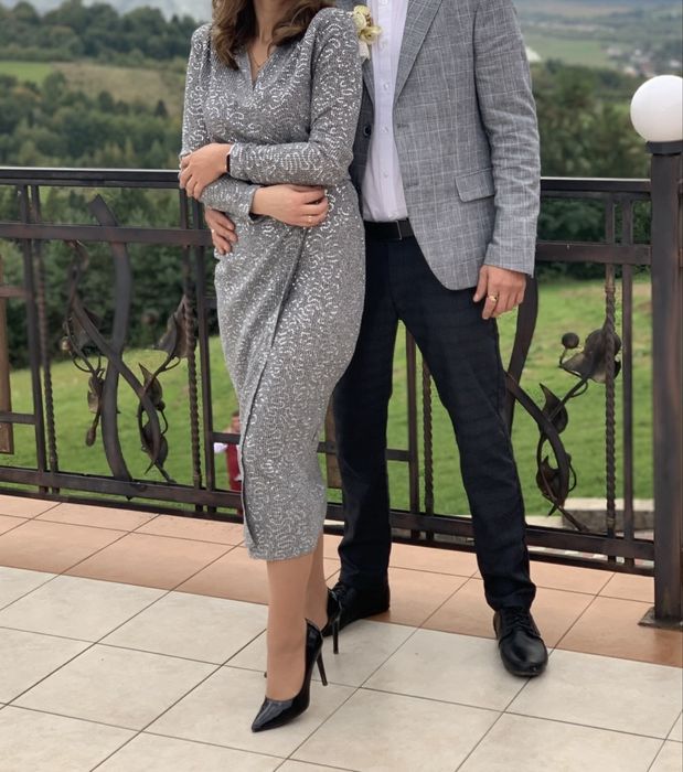 Продам вечірнє плаття s/m