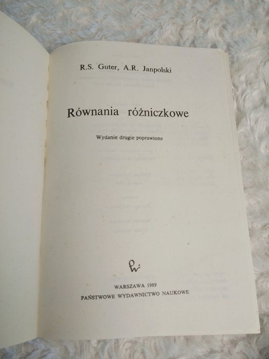 Równania różniczkowe Guter Janpolski