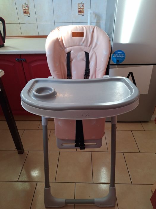 Bardzo wygodne krzesełko (fotelik) dla dziecka