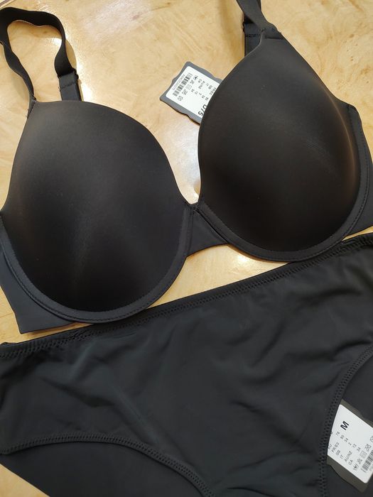 Базовий гладкий бюстгальтер з невеликим пушап Balaloum