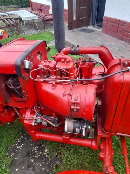 Ciągnik Wladimirec t25
