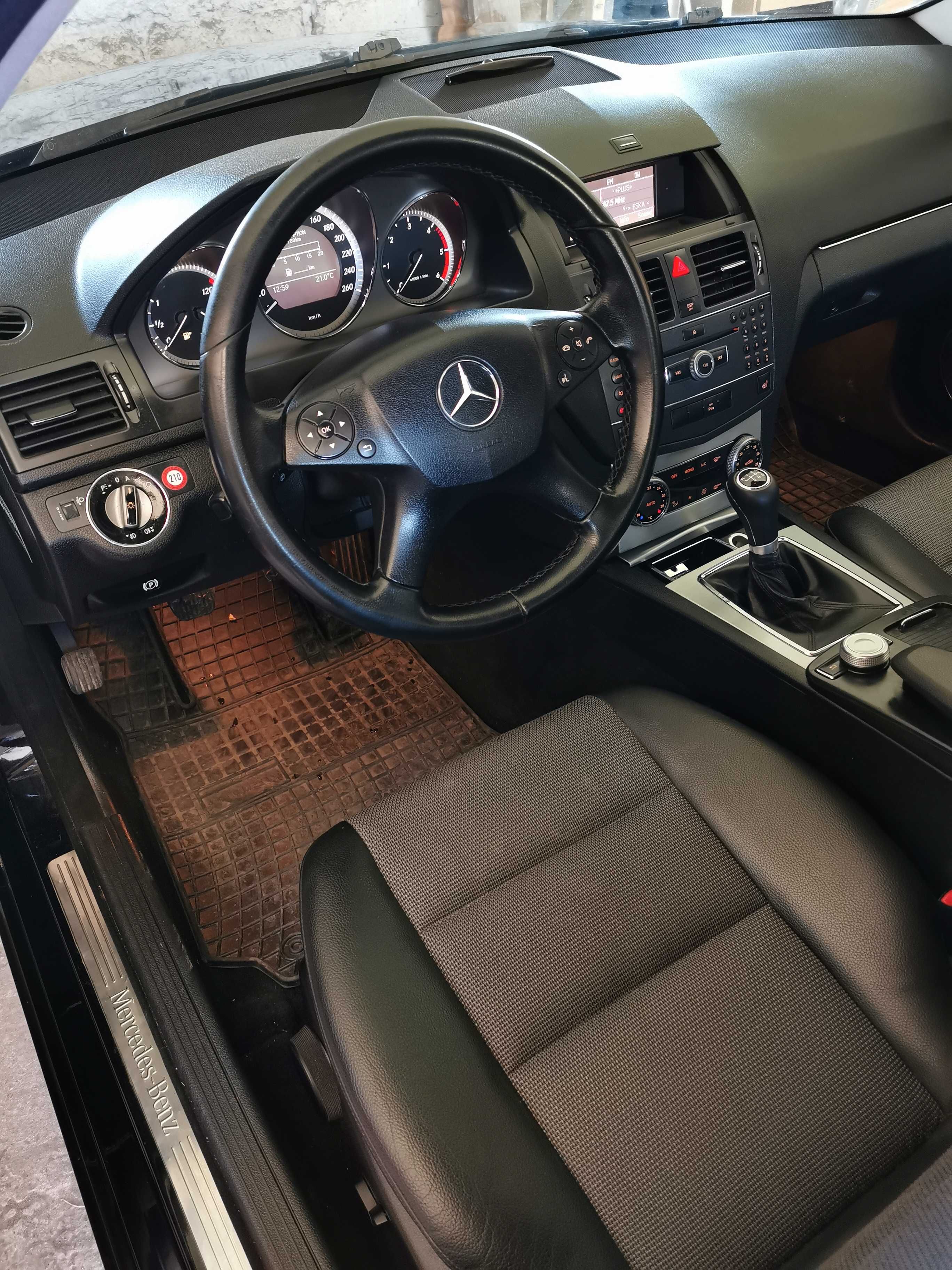 Mercedes-Benz Klasa C W204 C200 2.2 CDI avantgarde 2009r.