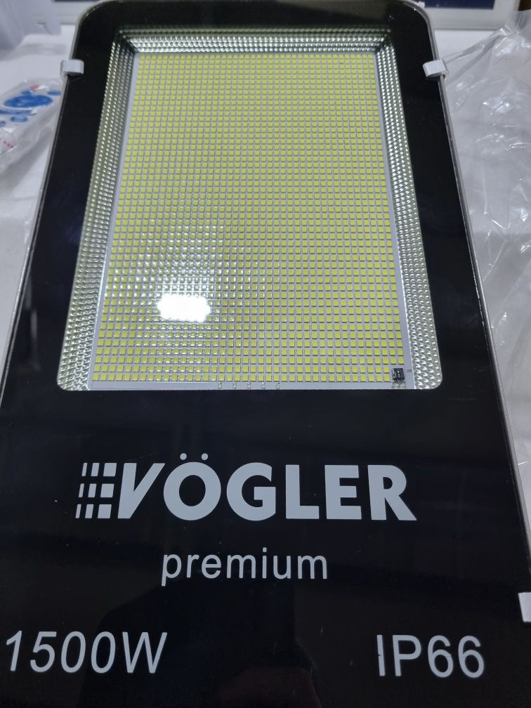 Lampa Solarna Uliczna VÖGLER GmBh wersja PREMIUM 1500 W