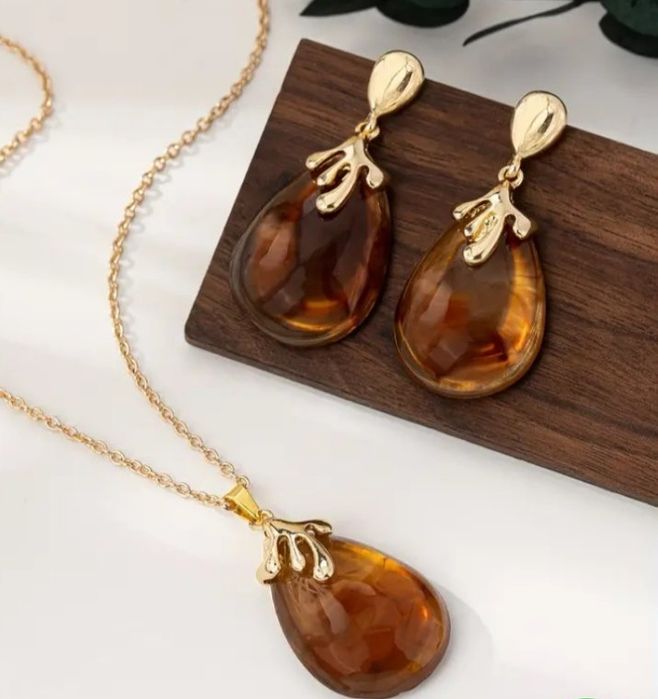 Полезный и красивый подарок для женщины