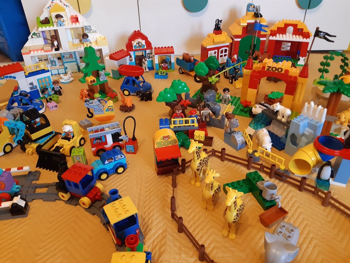 Lego DUPLO dużo zestawów ponad 22kg Pociąg Farma Policja Domek Zoo