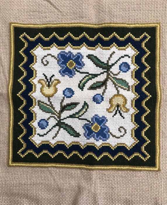 Tapetes de arraiolos original (ponto à mão)