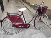 Bicicleta vintage Atala com cesto