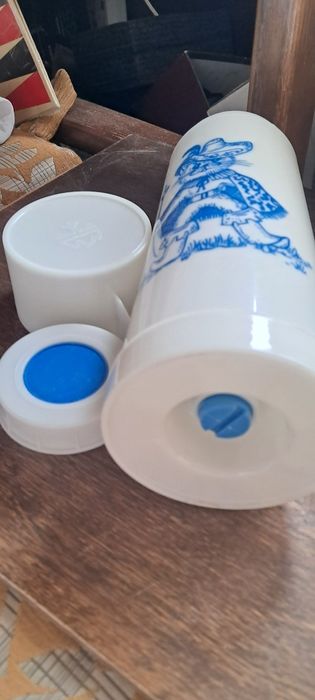 Термосы и сосуды Дьюара Новый! Сделано в USSR.