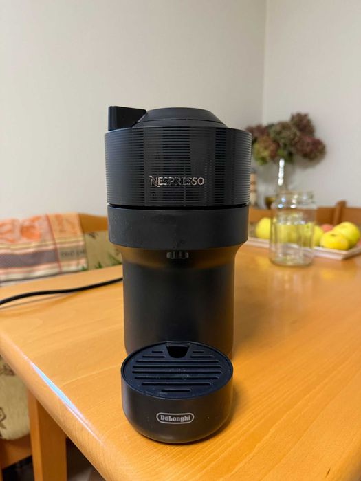 Nespresso Vertuo Pop - ekspres + kapsułki