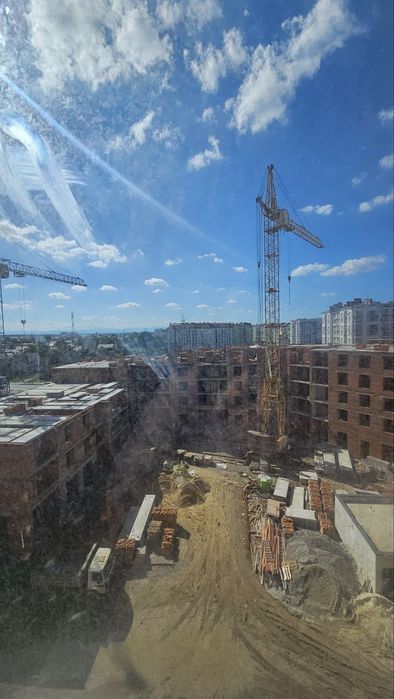 1 к Міленіум біля Озера Millennium чудова інвестиція