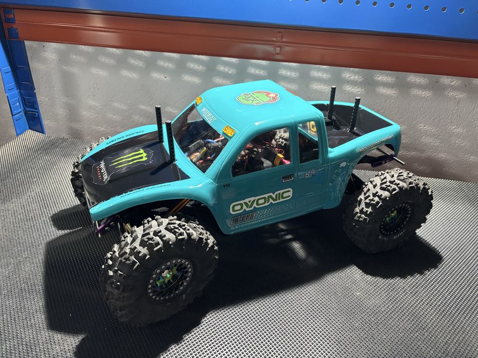 Axial scx10 III Body Pickup