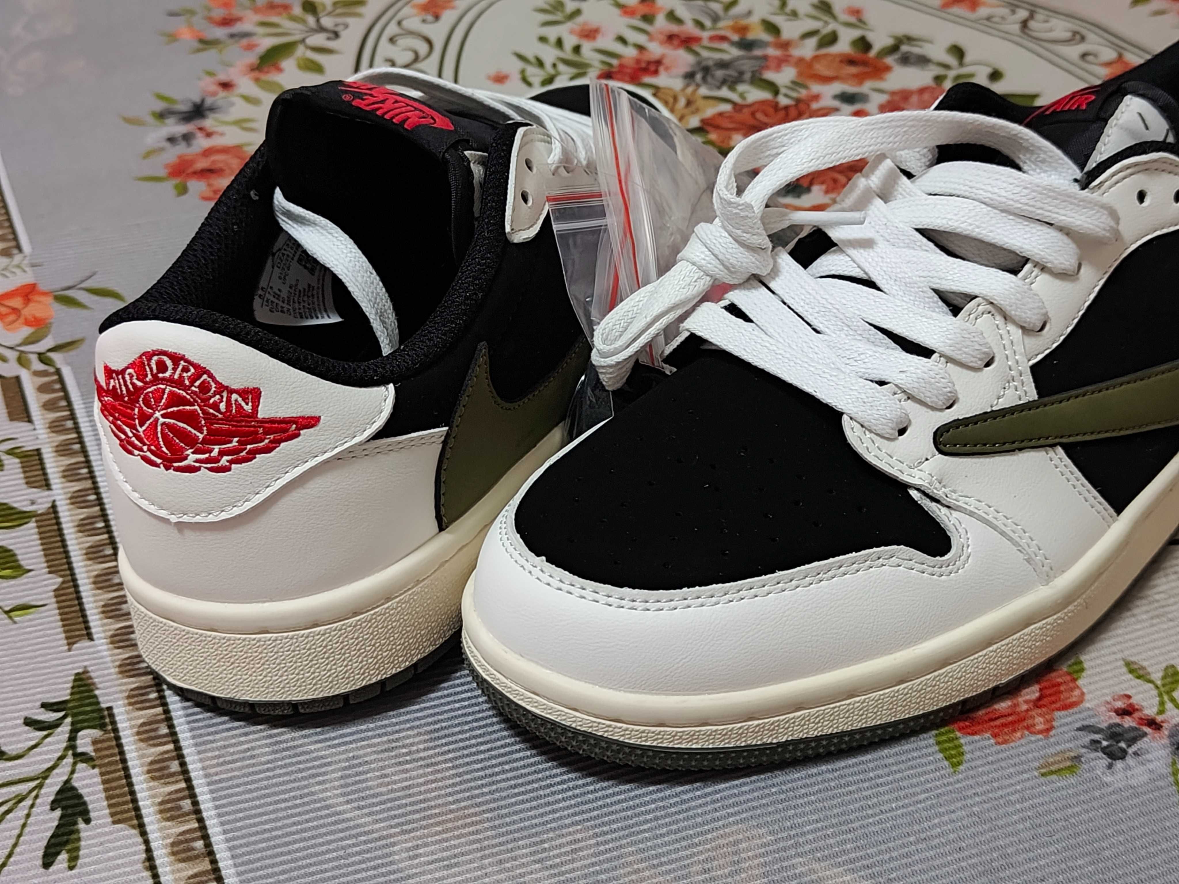 Buty Nike Retro Low OG SP / jordan 1 / Olive / Travis Scott R.40