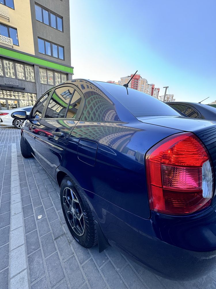 Hyundai Accent 1.5 дизель 2009 пообег 100 k