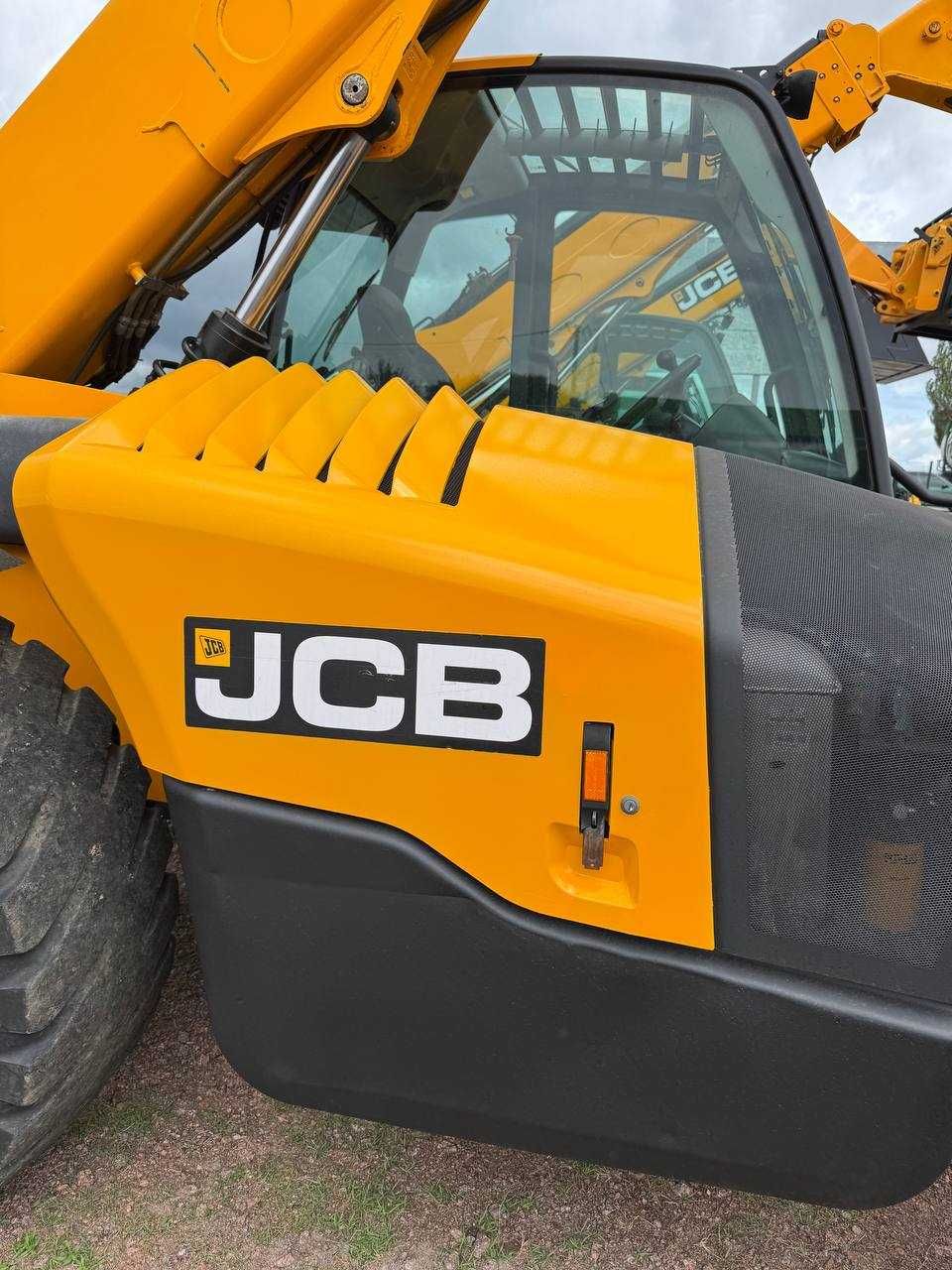 Телескопічний навантажувач JCB 541-70 Agri super 2015р. Двигун 108 квт