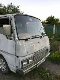 Продам Nissan Caravan