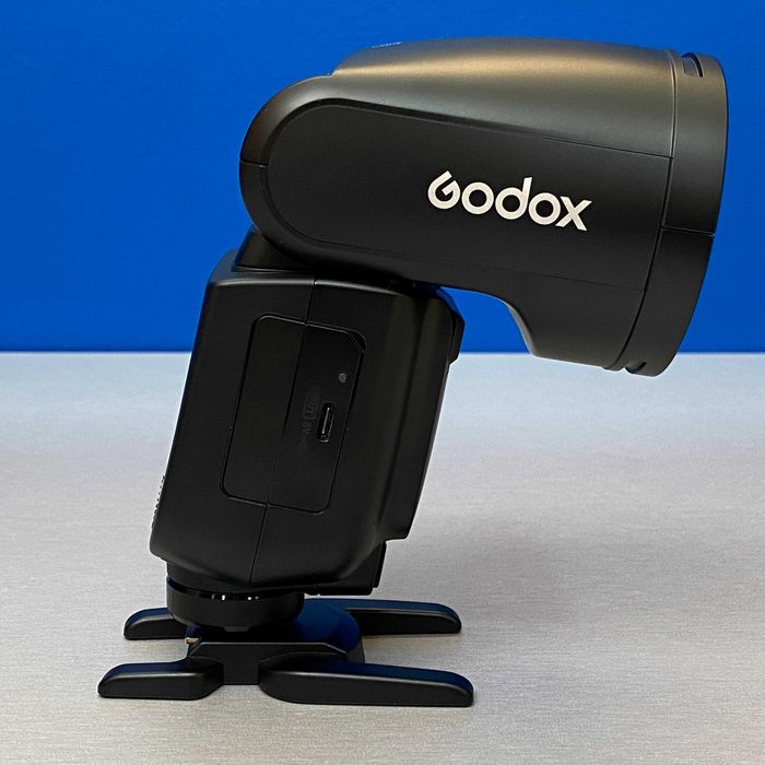 Godox Speedlite V1 Pro (Fujifilm)