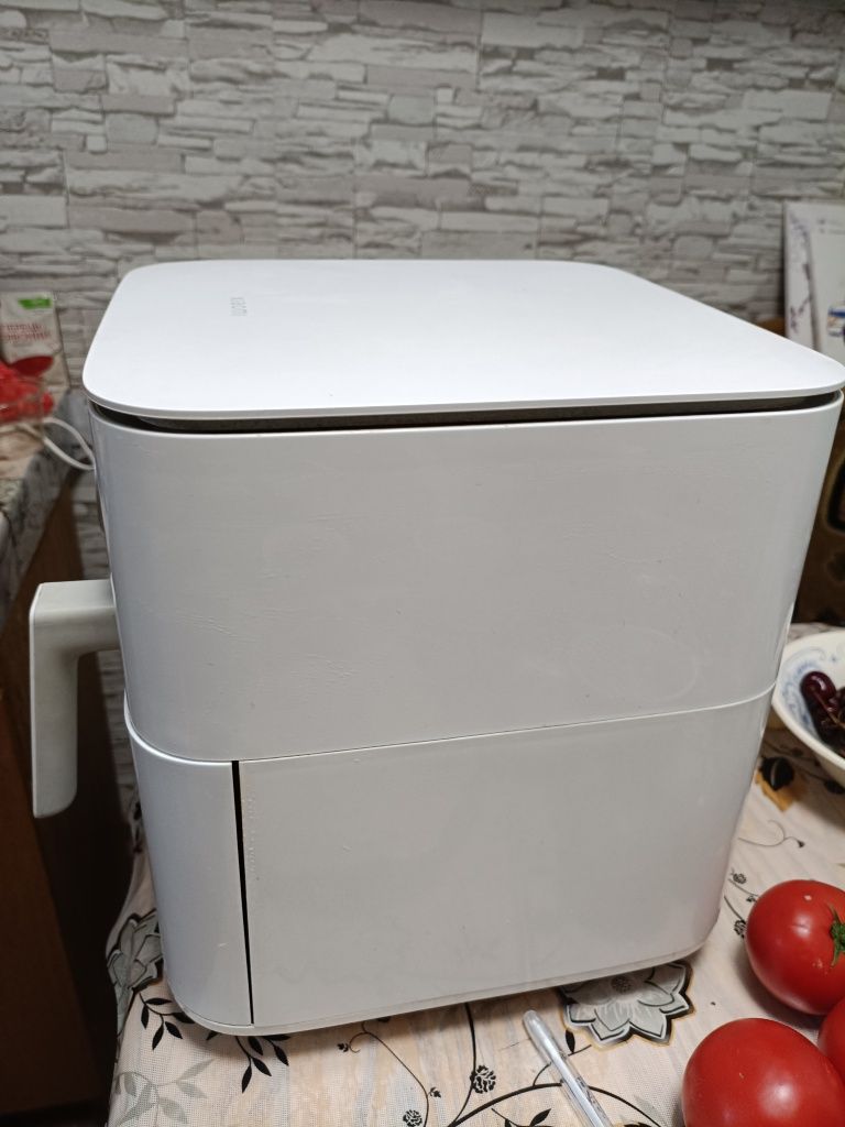 Продам Мультипечь Xiaomi Mi Smart Air Fryer MAF10 White (6.5L)