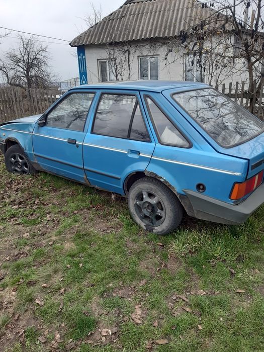 Авто Форд ескорт