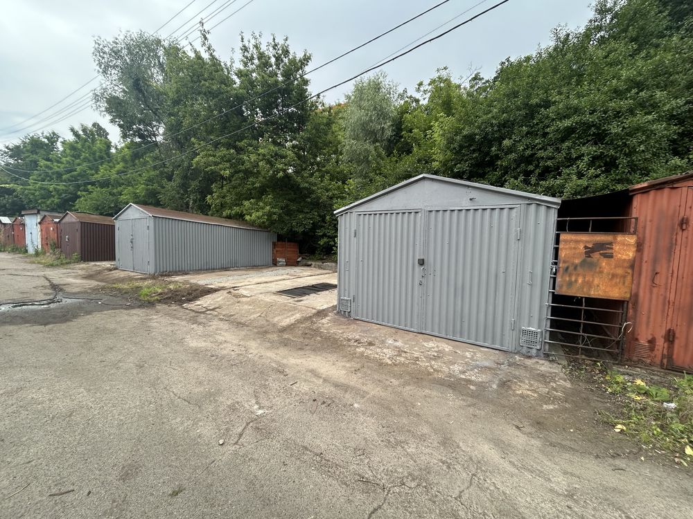 Здам в оренду 2 гаражі і 3 парко місце під парковку авто