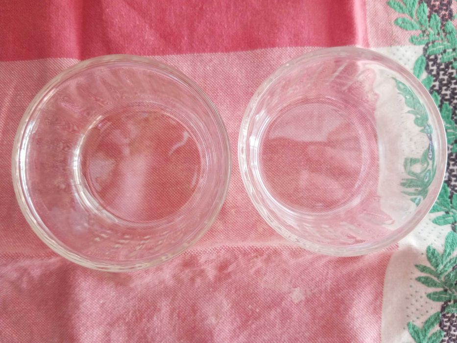 Par de tigelas vintage de vidro transparente Arcuisine France