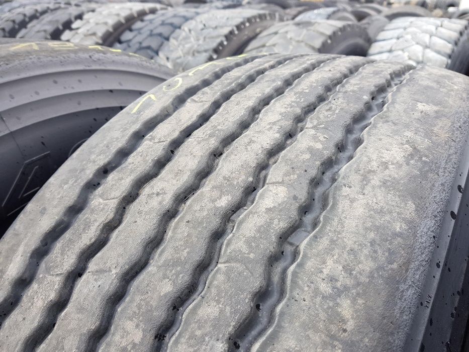 385/65R22.5 Opony DAYTON D400T 10MM Naczepa D 400T