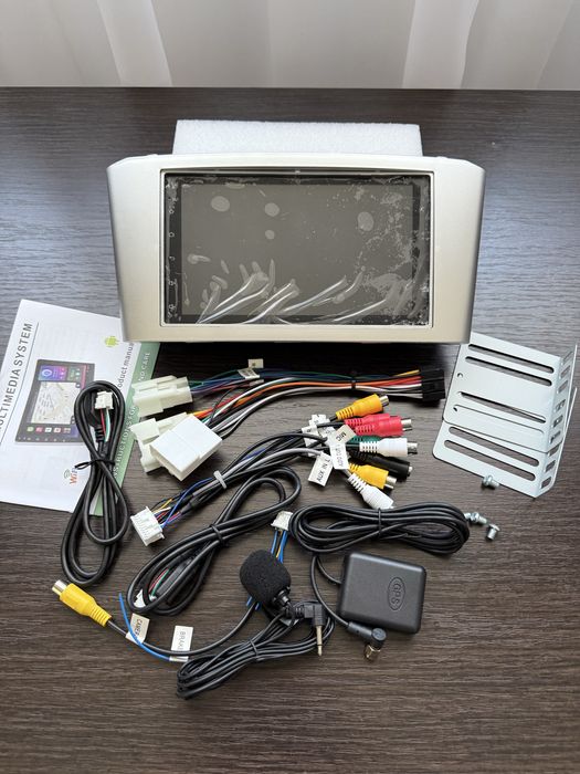 Автомагнітола Toyota Avensis T25 2002-2008