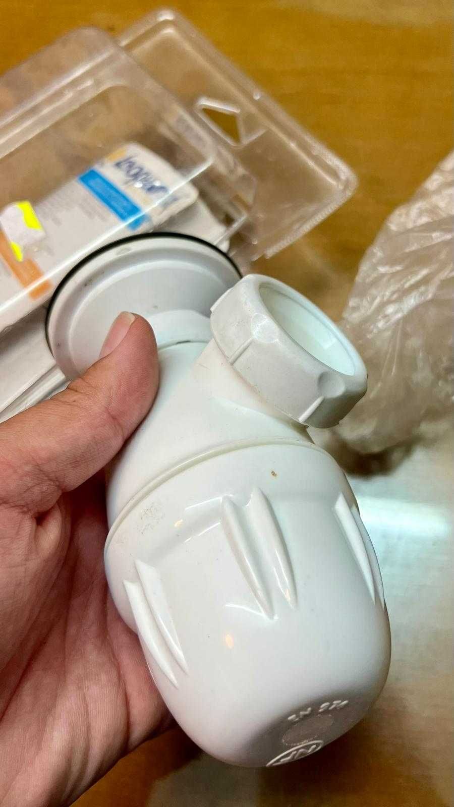 Sifão Sanfonado com Válvula e Tampa de Borracha