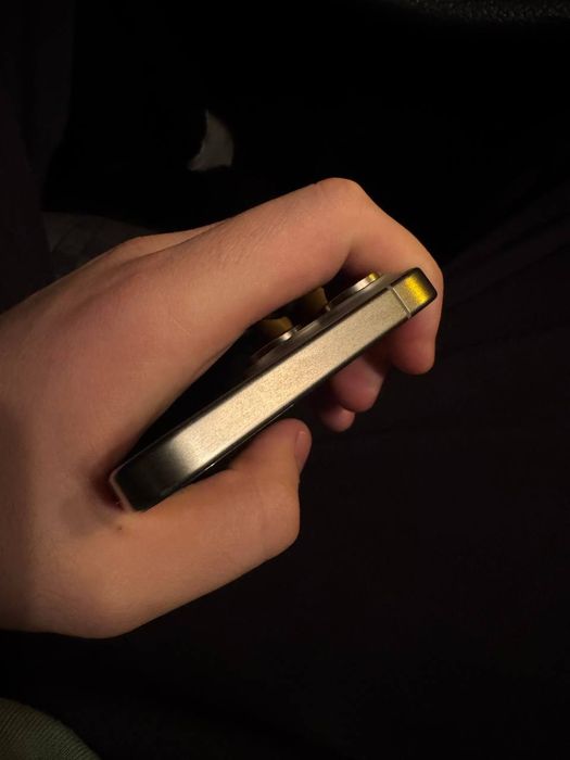 Iphone 15 pro max / 256 / 86 акб