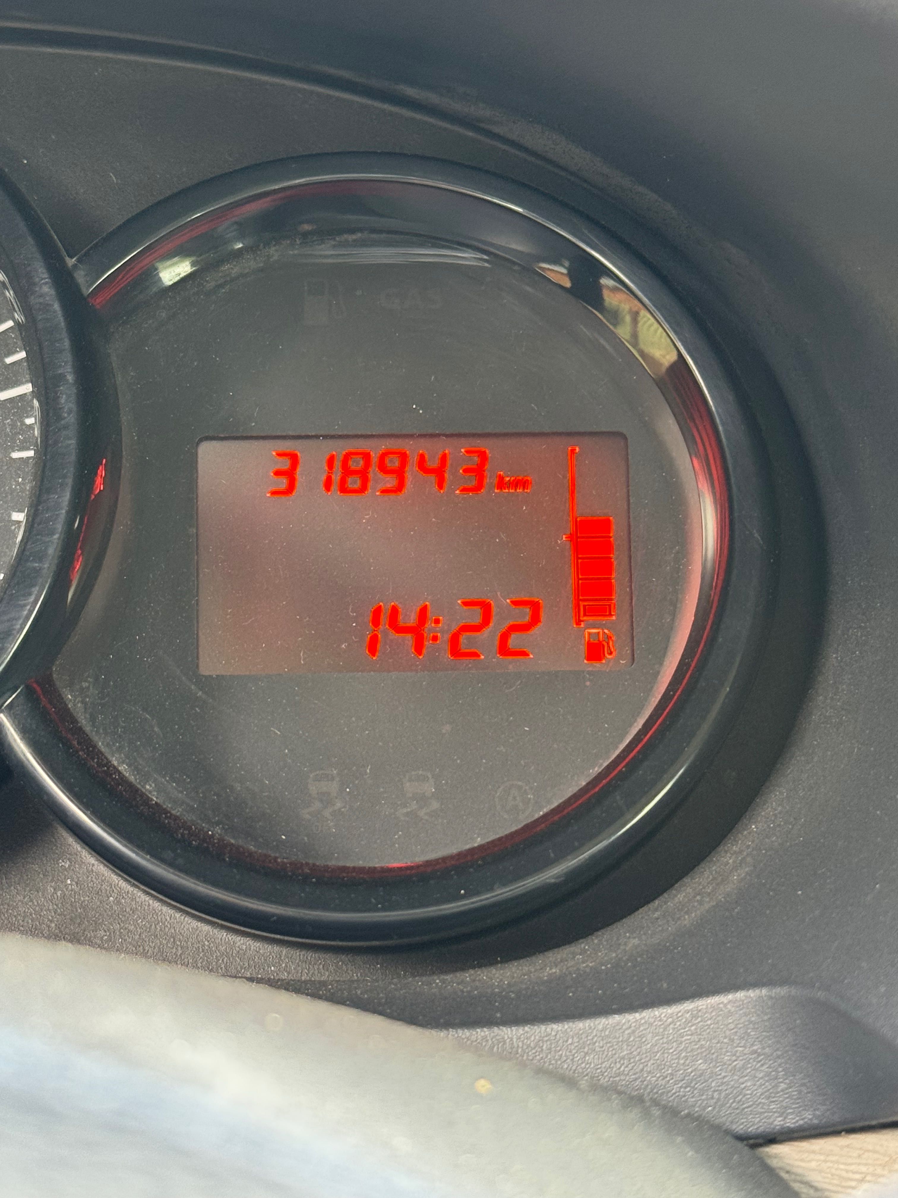 Samochód osobowy Dacia Lodgy