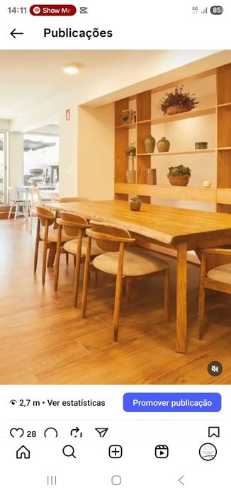 Mesa de Madeira carvalho com conjunto 5 cadeiras