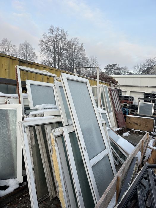 Oddam za darmo skrzydla okienne