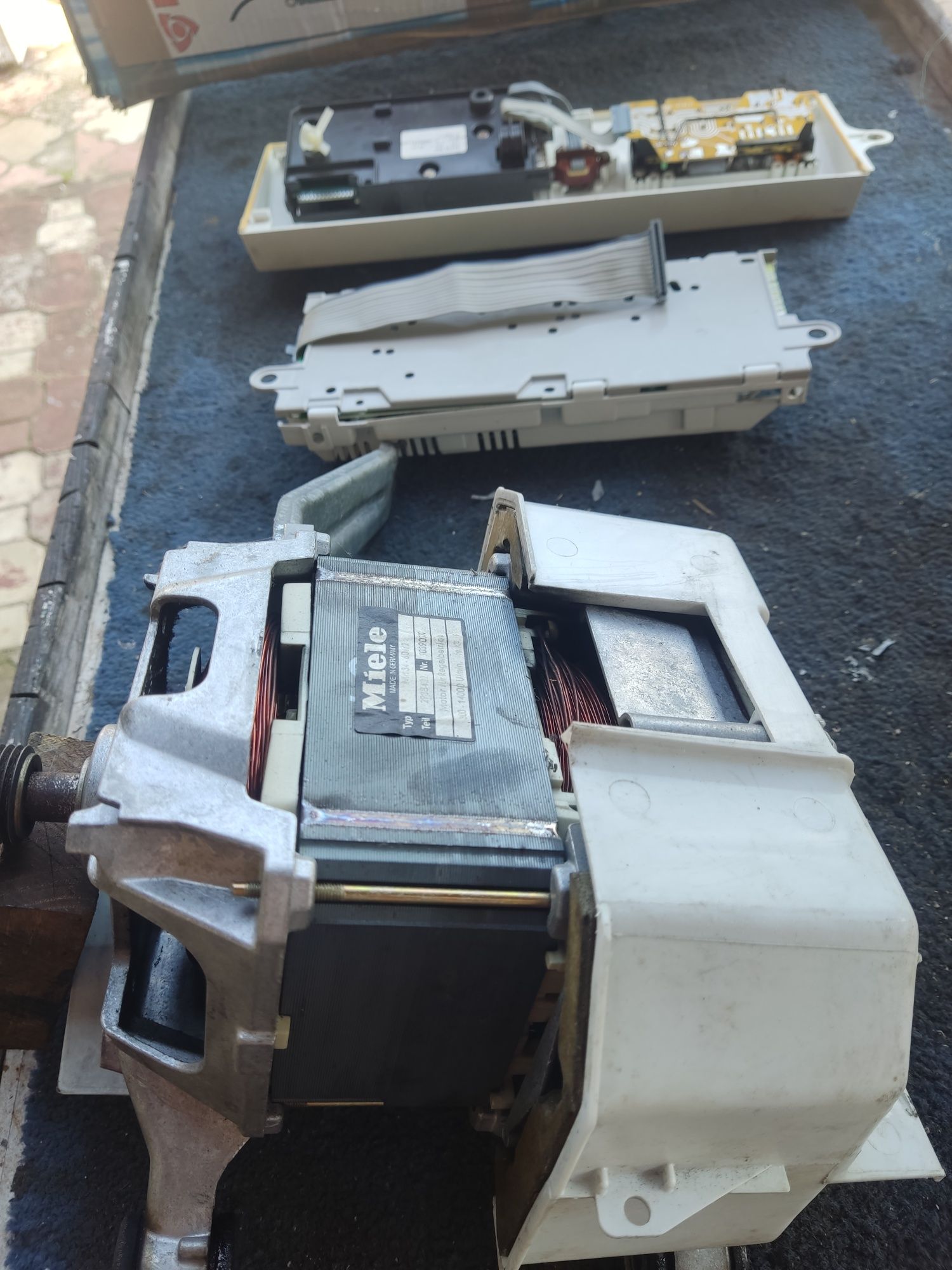Silnik pralki Miele Novotronic 718 W718