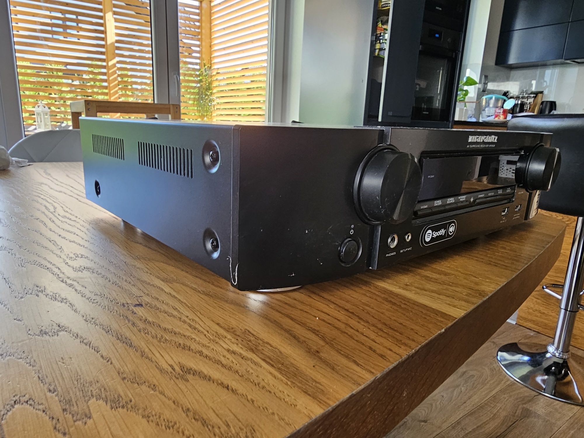 Marantz NR1608 (NR-1608) Amplituner kina domowego 7.2 z Dolby Atmos, D