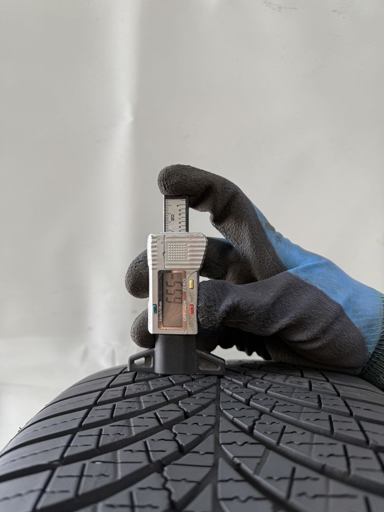 225/50/17 Goodyear Vector 4Seasons Gen-3 98W 2022R