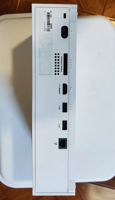 Xbox Series S 512 GB – Estado Impecável + Extras Incluídos