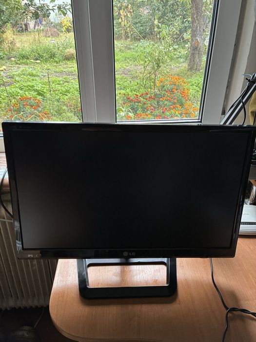 Телевізор/монінор  LG M2252D