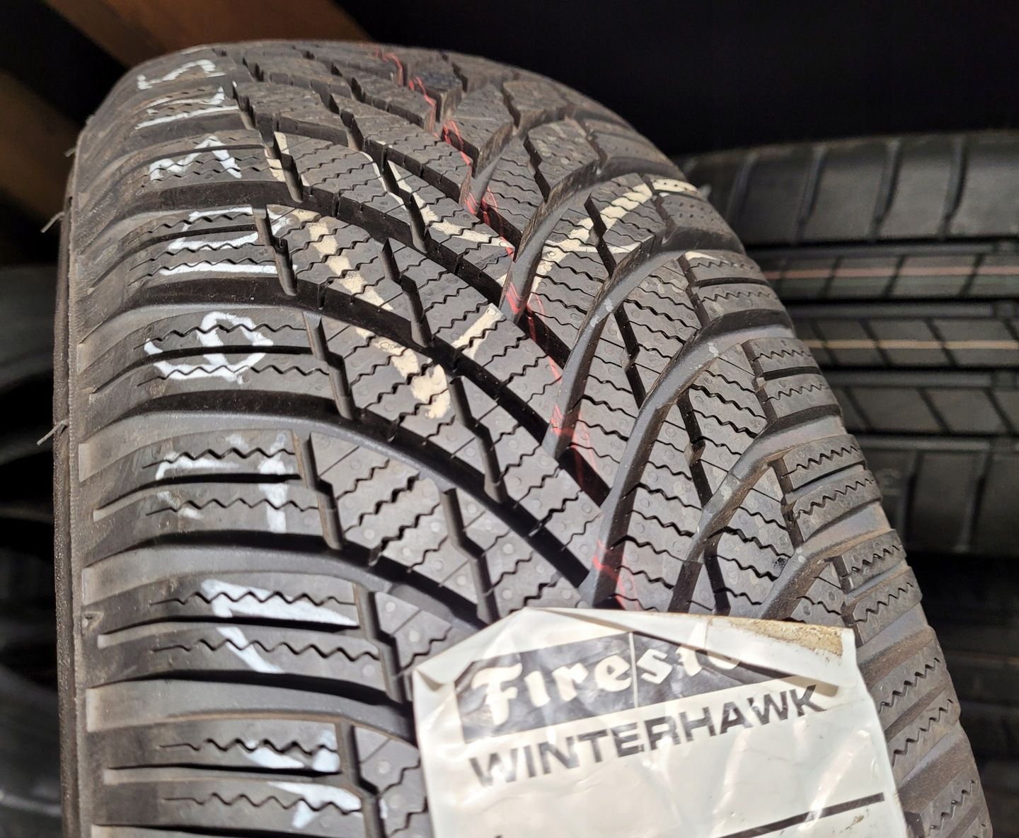 1x Firestone Winterhawk 4 185/65r14 86T Z659A
